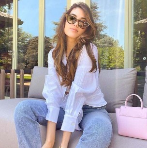 El polémico bolso que lució Sharon Fonseca en sus lujosas vacaciones: El polémico bolso que lució Sharon Fonseca en sus lujosas vacaciones:
