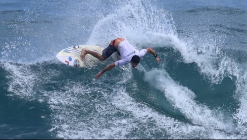 Surf: El chileno Manuel Selman quedó eliminado de Tokio 2020