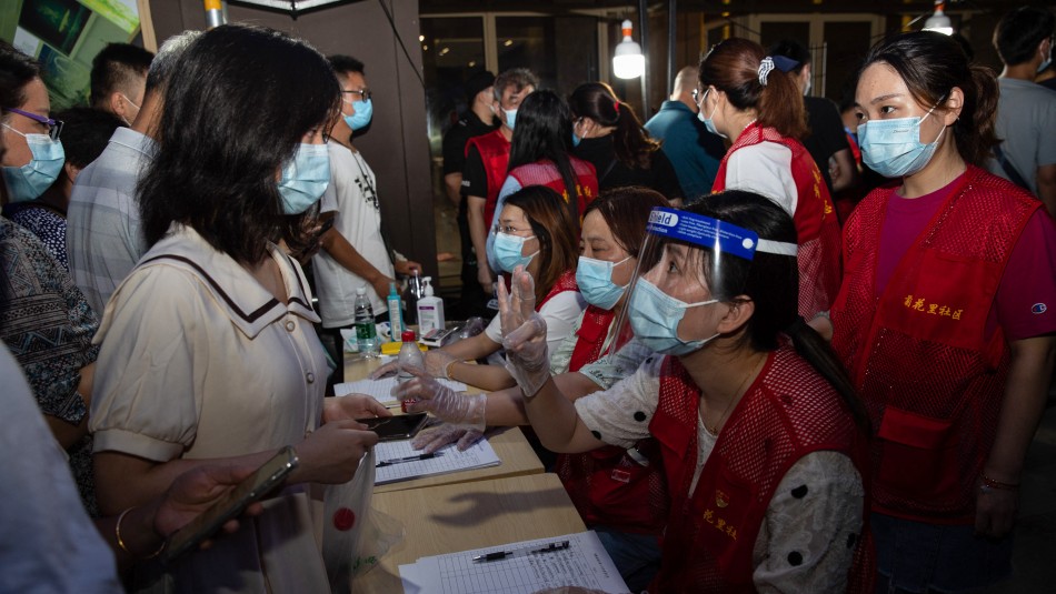 China registra 76 nuevos casos de coronavirus: Es la cifra más alta desde enero China registra 76 nuevos casos de coronavirus: Es la cifra más alta desde enero