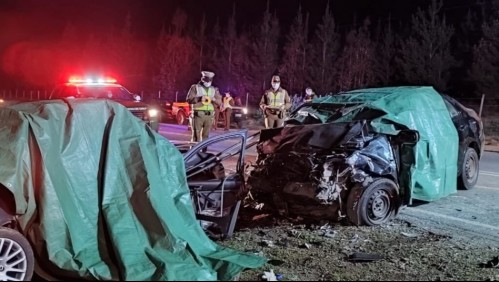 Tres fallecidos deja brutal accidente en Pichilemu: dos vehículos colisionaron de manera frontal