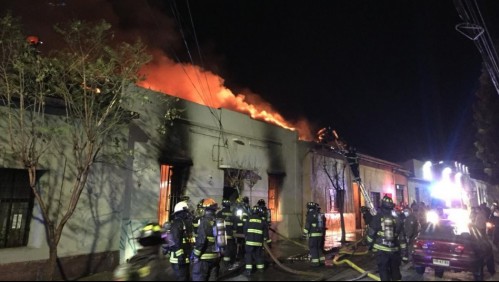 Seis fallecidos en incendio que afectó casa de acogida de pacientes psiquiátricos en San Felipe