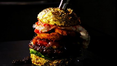Así está hecha la 'Golden Boy': La hamburguesa más cara del mundo con dos láminas de oro