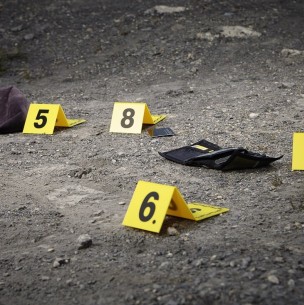 Hombre decidió dormir en su negocio para evitar robos pero ladrones lo asesinaron a sangre fría Hombre decidió dormir en su negocio para evitar robos pero ladrones lo asesinaron a sangre fría