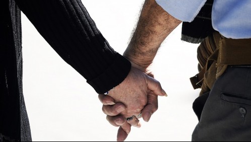 Bono Bodas de Oro: Más de 9 mil personas pueden solicitar el beneficio en lo que resta del año