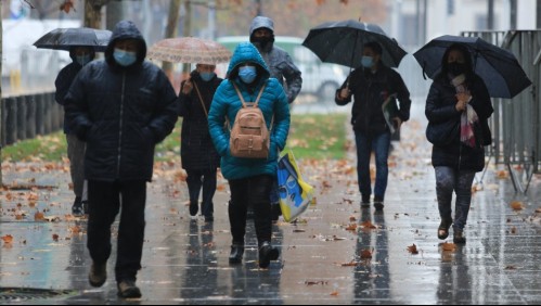 Desde la madrugada: Meteorología anuncia lluvias para este domingo en la Región Metropolitana