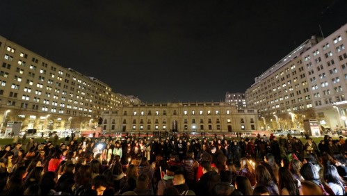 Presidente Piñera liderará homenaje a fallecidos por coronavirus esta noche en La Moneda