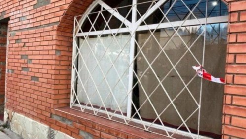 Adolescente apuñaló a su padre para defender a su hermano menor: 'Lo maté porque quería abusar de él'