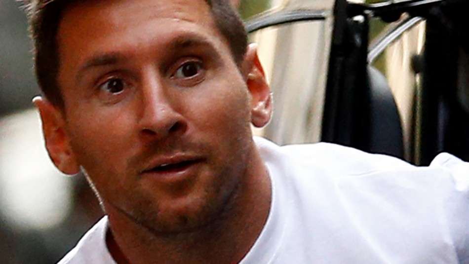 PSG habría reservado la Torre Eiffel para presentar a Messi