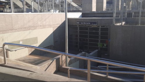 Violenta riña en estación de Metrotren deja a un extranjero fallecido: Sería por posible ajuste de cuentas