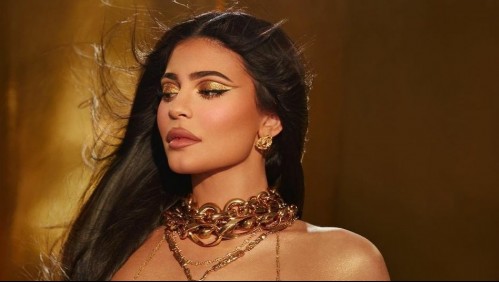 Los lujosos 24 años de Kylie Jenner: Decenas de arreglos florales y una fiesta de pinturas