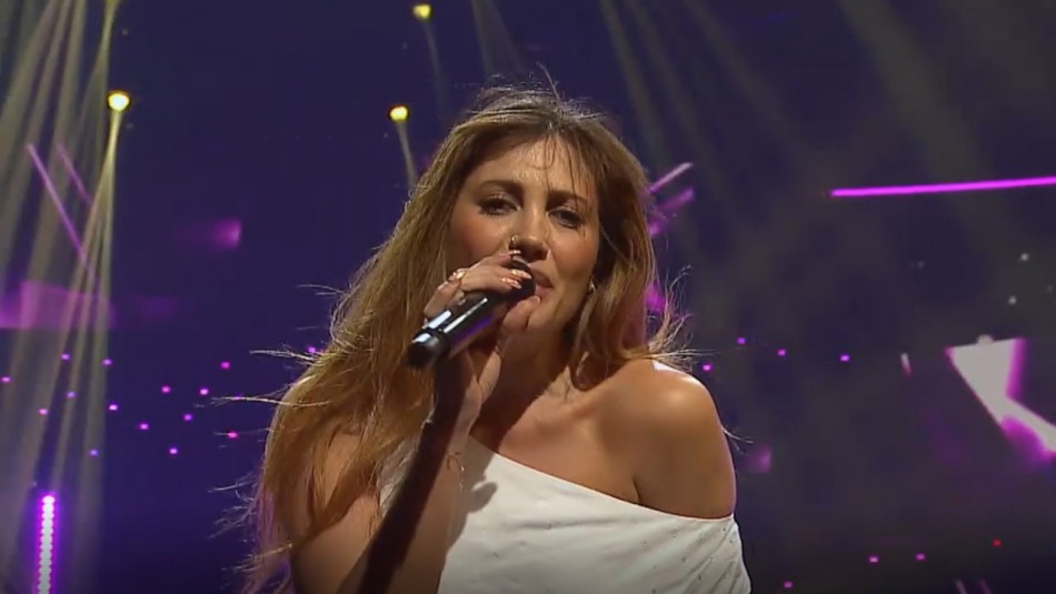 Karen Bejarano se luce como Myriam Hernández y clasifica a la segunda ronda de The Covers Karen Bejarano se luce como Myriam Hernández y clasifica a la segunda ronda de The Covers