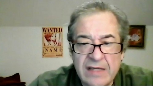 Mezcló medicamentos con alcohol: Médico que insultó a asistentes de vuelo pidió disculpas