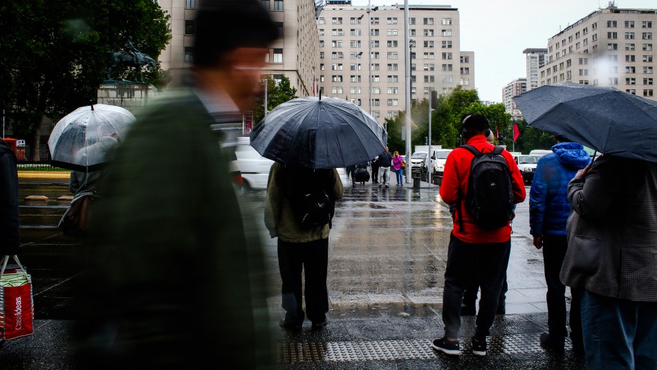 Lluvia en Santiago para esta semana: Por qué este sistema frontal será más importante que el del verano