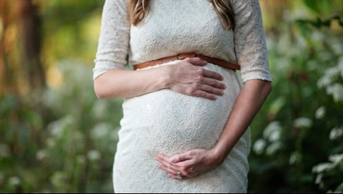 Embarazadas con Covid-19 tienen más riesgos de sufrir parto prematuro según estudio