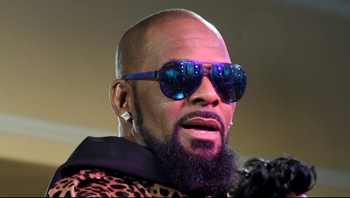 Comienza juicio contra R. Kelly, acusado de tener una secta sexual, pornografía infantil, abuso, secuestro y más