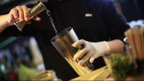 Ley de alcoholes: proyectos buscan que menores puedan entrar a restaurantes o parrilladas