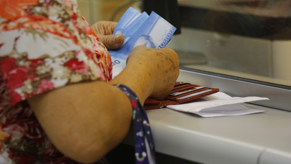 cuarto-retiro-afp Diputados impulsores del cuarto retiro preocupados ante posibilidad de no obtener votos suficientes para aprobarlo