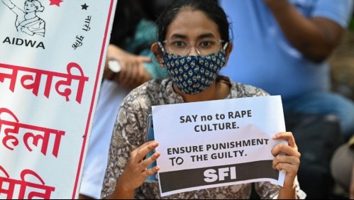 Acusan a cuatro hombres de violar y asesinar a una niña en India: Detenidos enfrentan la pena de muerte