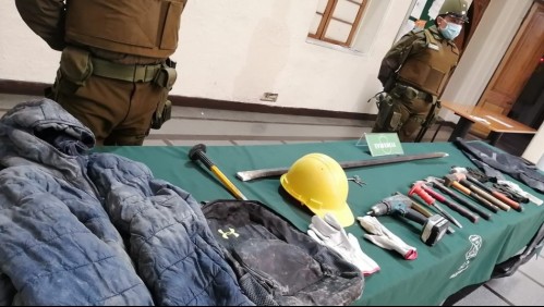 Realizaban forado: Detuvieron a tres hombres que intentaban robar casa de cambios en Santiago