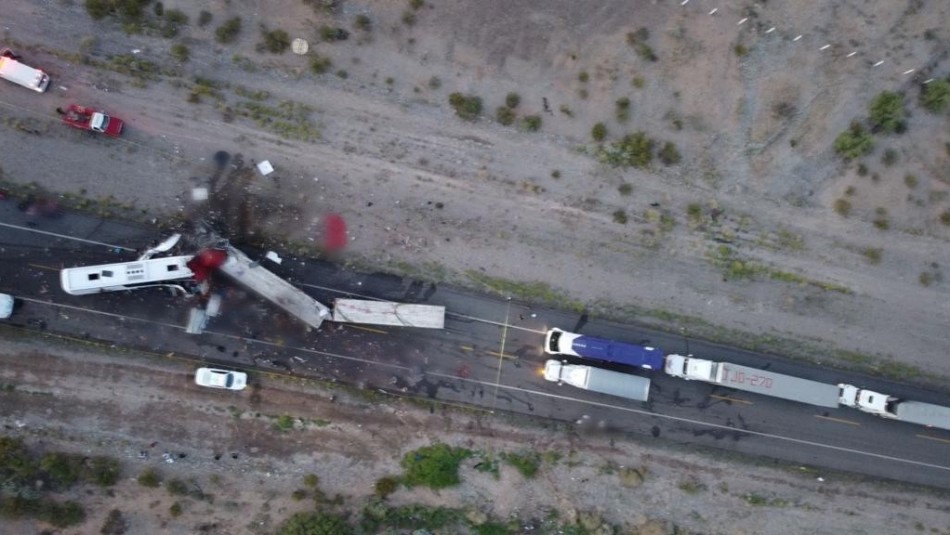 choque-mexico Al menos 16 muertos y 22 heridos deja accidente carretero en el norte de México