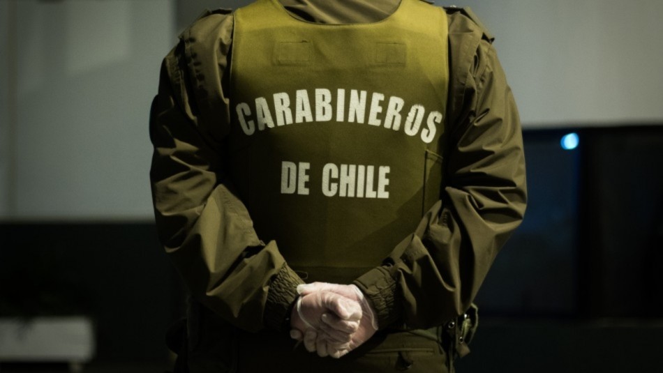 Femicidio frustrado en Santiago Centro: Sujeto intentó escapar por el techo luego de golpear a su pareja Femicidio frustrado en Santiago Centro: Sujeto intentó escapar por el techo luego de golpear a su pareja