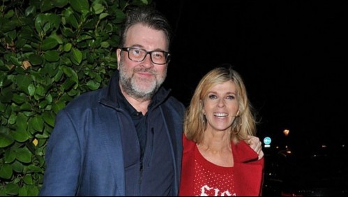 Destacada periodista inglesa confiesa que su esposo duerme '20 horas al día' tras contagiarse de coronavirus