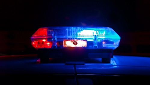 Adolescente faltó a clases, apuñaló en el cuello a un hombre y luego regresó al colegio