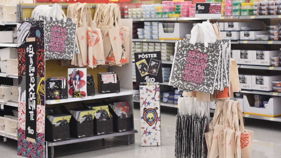 Del muro al retail: El desafío de llevar el arte urbano a todo Chile