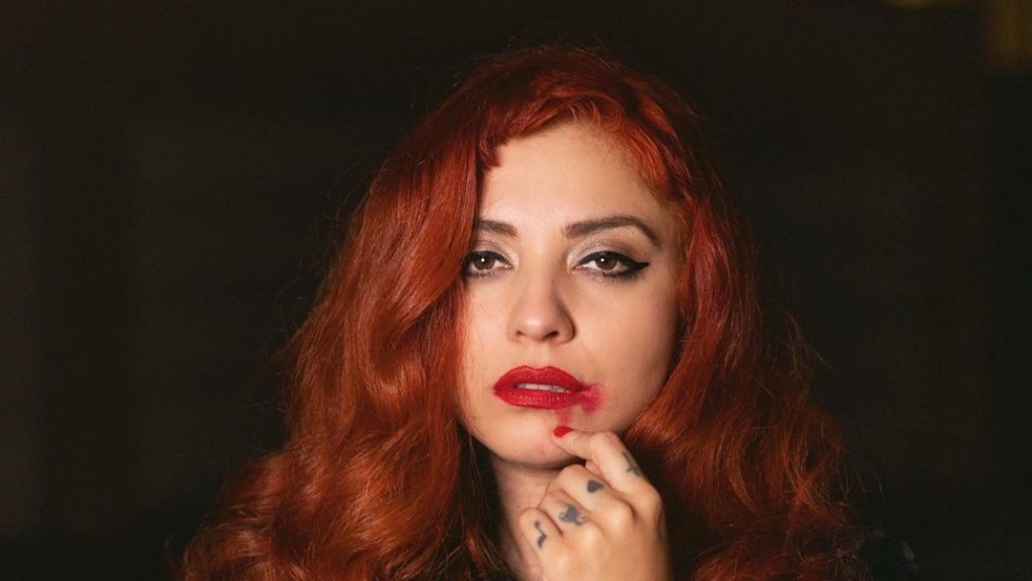 mon-laferte Mon Laferte