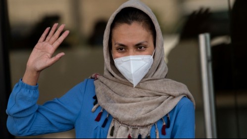 El crudo relato de profesora afgana al llegar a Chile: 'Me cuesta creer que estoy a salvo'