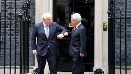 Piñera cierra su gira por Europa con reunión con Boris Johnson enfocada en la pandemia y cambio climático