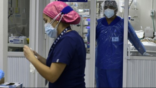 Minsal informa que positividad a nivel nacional se mantiene por debajo del 1%