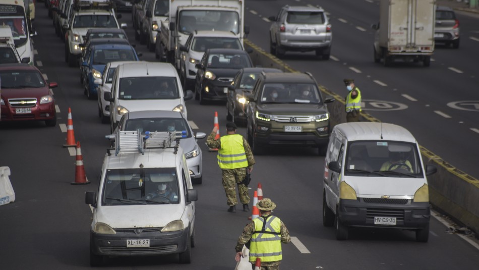 autos Fiestas Patrias: 390 mil vehículos saldrían de Santiago durante el fin de semana