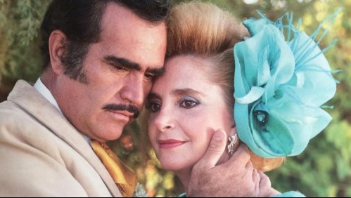 Operan de emergencia a la esposa de Vicente Fernández mientras el cantante sigue en terapia intensiva