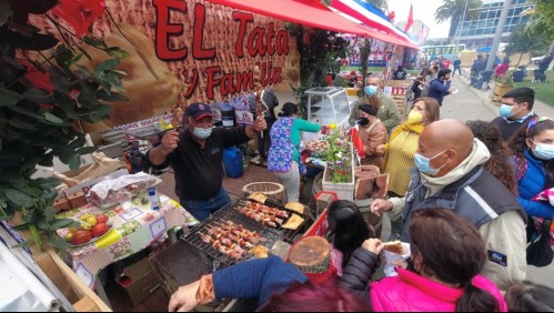 Expertos alertan sobre un posible rebrote de Covid-19 por celebraciones de Fiestas Patrias: llaman al autocuidado