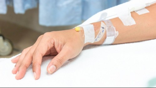 Mujer 'revive' luego de estar clínicamente muerta por 45 minutos mientras su hija daba a luz en el mismo hospital