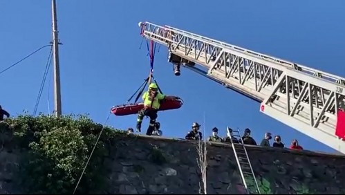 Rescatan a menor de 15 años que había caído desde 10 metros en Cerro Castillo