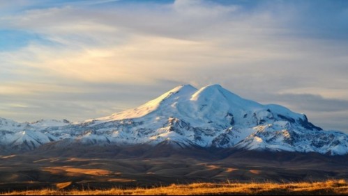 Cinco alpinistas mueren en Rusia al escalar el monte Elbrús, punto más alto de Europa