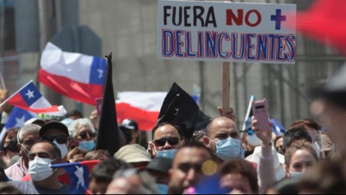 'No somos racistas ni xenófobos': Iquiqueños marcharon contra migración irregular