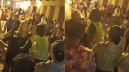 Video muestra violenta pelea entre una policía y una turista en Colombia