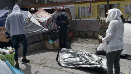 Parte primer bus de migrantes desde Iquique para ser reubicados en Santiago