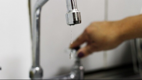 Corte de agua afectará a 5 comunas de Santiago: Aguas Andinas detalla trabajos que las dejarán sin suministro