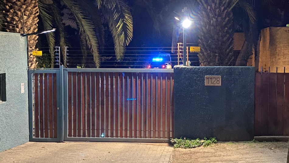 Familia vuelve a su casa y se lleva desagradable sorpresa: Delincuentes se llevaron dinero, joyas y un auto Familia vuelve a su casa y se lleva desagradable sorpresa: Delincuentes se llevaron dinero, joyas y un auto