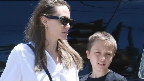 El hijo menor de Angelina Jolie reaparece listo para una clase de artes marciales