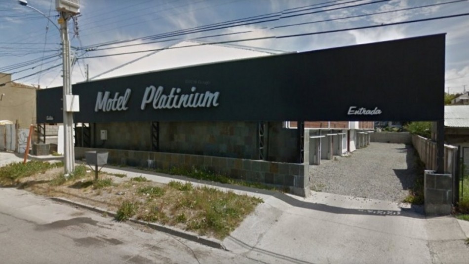mujer-es-detenida-en-frontis-de-un-motel-en-punta-arenas