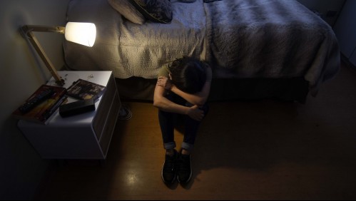 Joven lleva 6 años pidiendo justicia tras denunciar violación: Su madre no le creyó y se casó con el supuesto violador