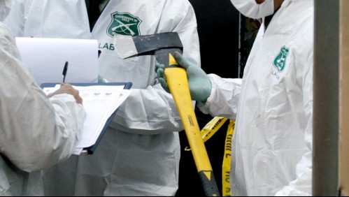 'Voy a salir de cacería hasta matarlos': hombre amenaza con un hacha a comerciantes y carabineros en Osorno