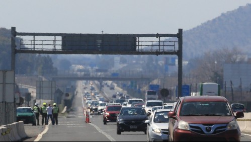 Balance carretero de fin de semana largo: Más de 195 mil vehículos han salido de la capital