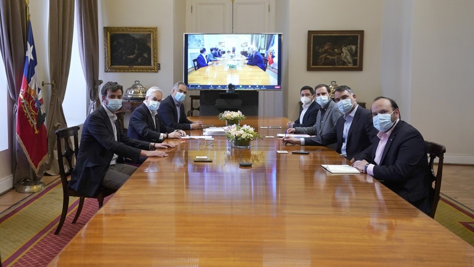 Caso Pandora Papers: Sebastián Piñera sostienen reunión con presidentes de partidos de Chile Vamos Caso Pandora Papers: Sebastián Piñera sostienen reunión con presidentes de partidos de Chile Vamos