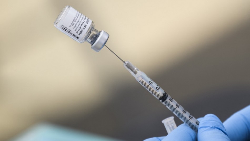 Estudio confirma eficacia de las vacunas contra el coronavirus: Reducen en 90% cuadro grave de la enfermedad Estudio confirma eficacia de las vacunas contra el coronavirus: Reducen en 90% cuadro grave de la enfermedad